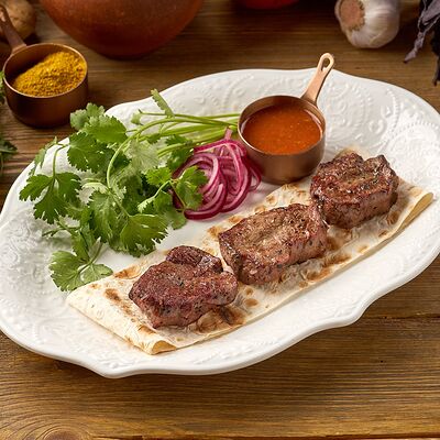 Шашлык из телятины в Шави ломи по цене 1990 ₽