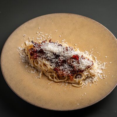 Спагетти Карбонара в Green Pub по цене 794 ₽