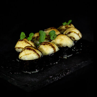 Нью-Йорк ролл в SushiShop51 по цене 670 ₽