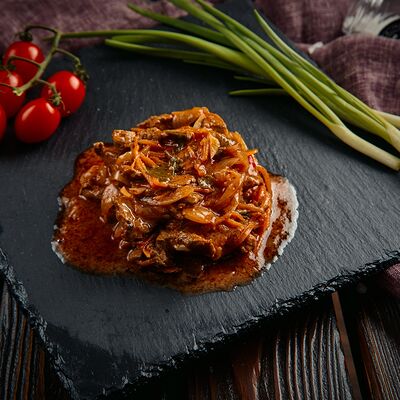 Гуляш в Шашлычный двор по цене 209