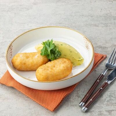 Куриные котлеты в панировке с картофельным пюре в Или по цене 290 ₽