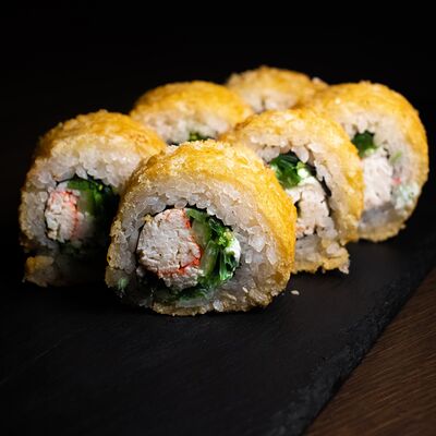 Ролл с чукой в МАЛИНА АЗИЯ по цене 460 ₽