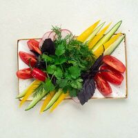 Кавказские овощи в Долма