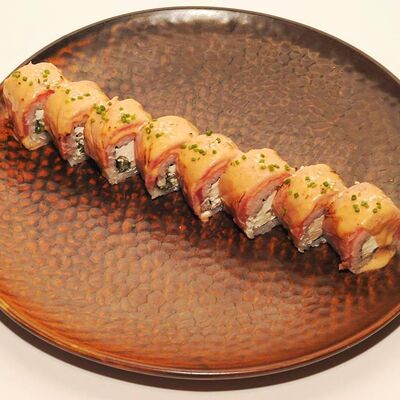 Ролл Фудзи в Sushimarket по цене 1250 ₽