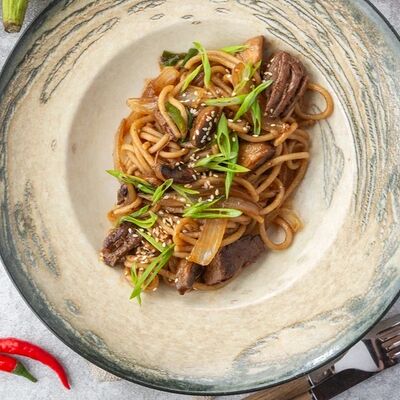 Удон с говядиной в Кофейня №1 по цене 500 ₽