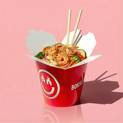 Вок креветки том ям в Воккер по цене 699 ₽