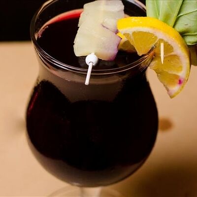 Лимонад ежевично-вишневый в PlutuS Resto Club по цене 150 ₽