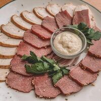 Мясная нарезка На двоих в Соль & Перец