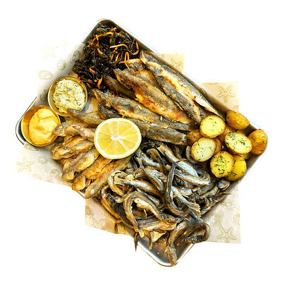 Микс жареной рыбы в Каспийка по цене 3130 ₽