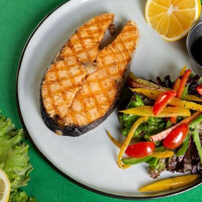 Стейк Salmon в Пинта Bar & Grill по цене 5990 ₸