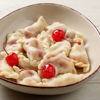 Вишневая девятка в Пельменная - КулинарияГранат по цене 360 ₽