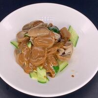 Соломенные грибы в арахисово-кунжутном соусе в Китай-город
