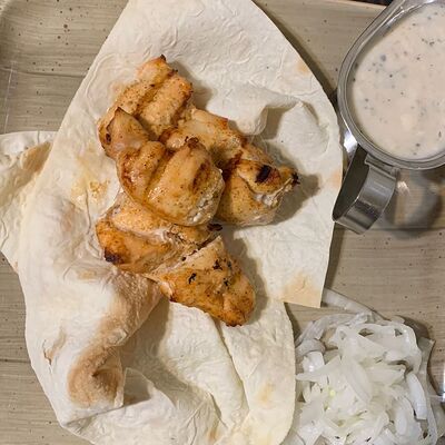 Шашлык из курицы в Кинза по цене 550 ₽