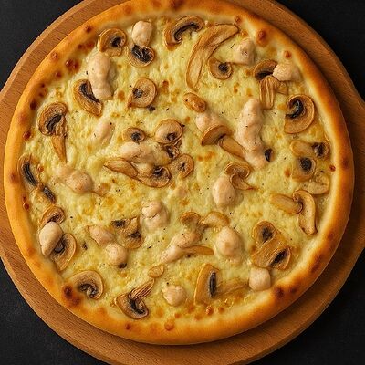 Пицца Курица и грибы в Love Rolls по цене 800 ₽