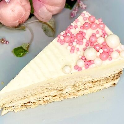 Торт Молочная девочка в Чарли Чаплин по цене 280 ₽