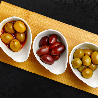 Сет испанских оливок в Urartu по цене 640 ₽