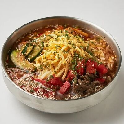 Куксу с курицей New в Пян-се по цене 760 ₽