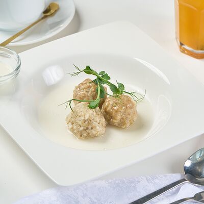 Ежики со сметаной в Prosto кофе & кухня по цене 260 ₽