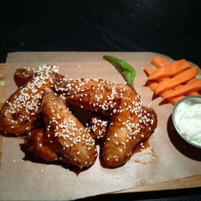 Крылышки куриные в сладком Чили в Первая реберная Кухня по цене 440 ₽