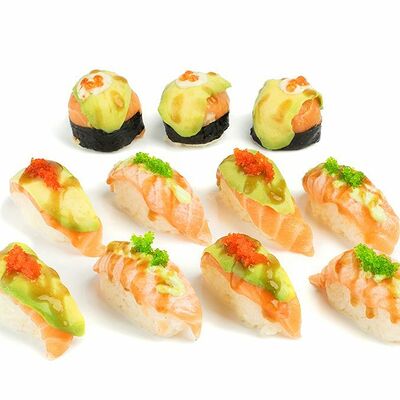 Фуршетный лосось в Good Sushi по цене 1149