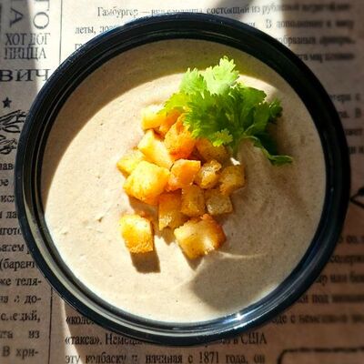 Грибной крем-суп с гренками в Пресня Бургер по цене 340 ₽