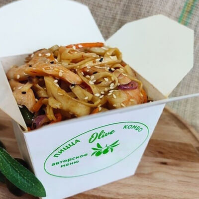 Wok Удон с морепродуктами в Пицца Olive по цене 300 ₽