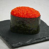 Суши с икрой масаго в Суши Сет
