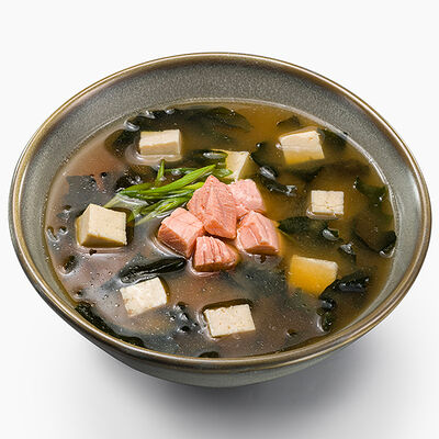 Мисо-суп с лососем в Вкус и лосось по цене 520 ₽