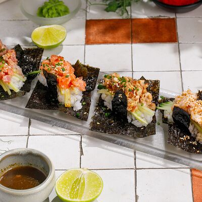 Острые суши с огурцом в ЛарисуВаннуХочу по цене 260