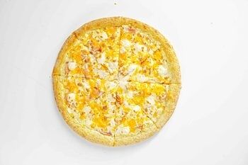 Три сыра и ветчина 30 см в Панда Маркет по цене 819 ₽