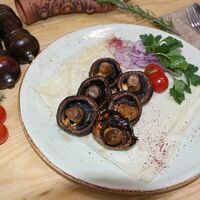 Шампиньоны на гриле в Vinograd