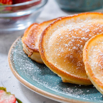 Оладьи с джемом в Сахара по цене 420 ₽