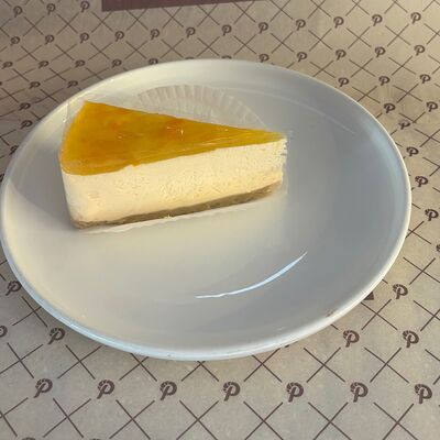 Чизкейк манго-маракуйяв Рогалик по цене 430 ₽