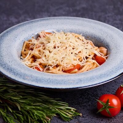 Спагетти Морской коктейльв Rozanna по цене 625 ₽