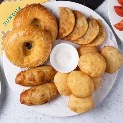 Лепешки восточные в Sunduk по цене 525 ₸