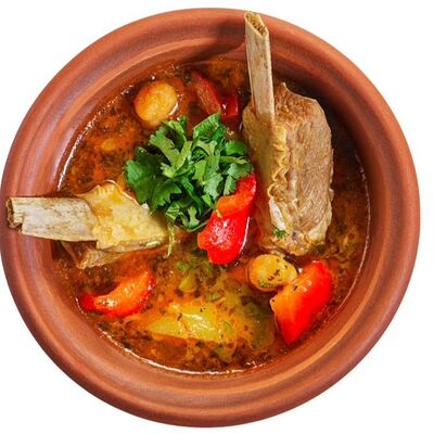 Суп с бараниной и нутом в Старик Хинкалыч по цене 435 ₽