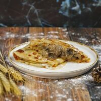 Блин с грибами в сливочном соусе в БлиновЪ