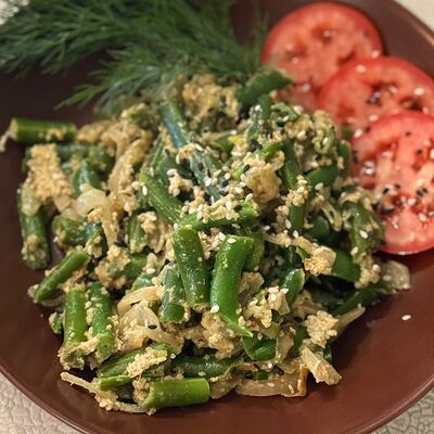 Фасоль зеленая стручковая с яйцом в То место по цене 190 ₽