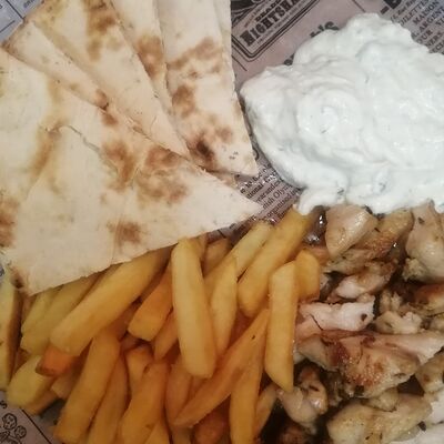 Гиро на тарелкев Mr. Grill по цене 500 ₽