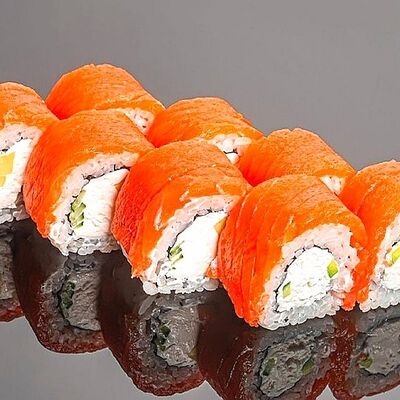 Филадельфия гранд с авокадо в Fish Roll по цене 1180 ₽