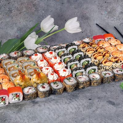 Женский нежный сет в SUSHIBOX по цене 3379