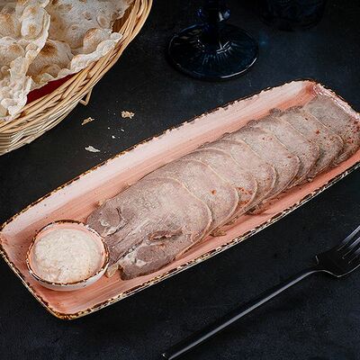 Язык говяжий с хреном в Лаваш 1 по цене 550 ₽