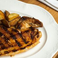 Цыплёнок на гриле в Опера