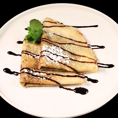 Блинчики с нутеллой и бананом в Beer & Fire Grill по цене 367 ₽