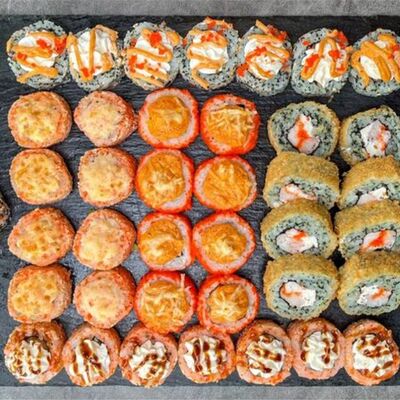 Биг сет №4 в Gold Суши по цене 3029 ₽