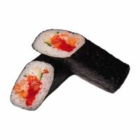 Big roll c лососем в Guru Roll