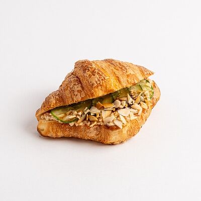 Круассан с форелью и киноа в соусе терияки в Британские Пекарни по цене 420 ₽