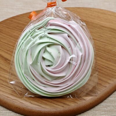 Меренга на палочке в Кафе-пекарня Susser по цене 120 ₽