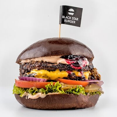 Бургер Vip 13 в Black Star Burger по цене 980 ₽