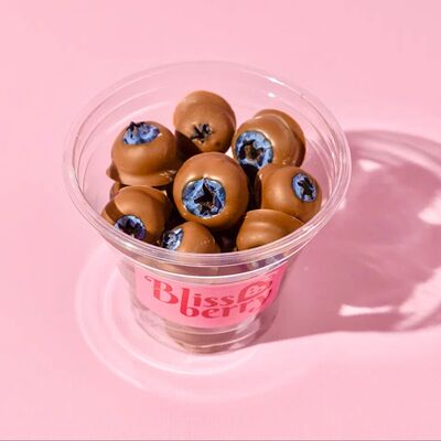 Голубика в шоколаде стакан S в Blissberry по цене 905 ₽